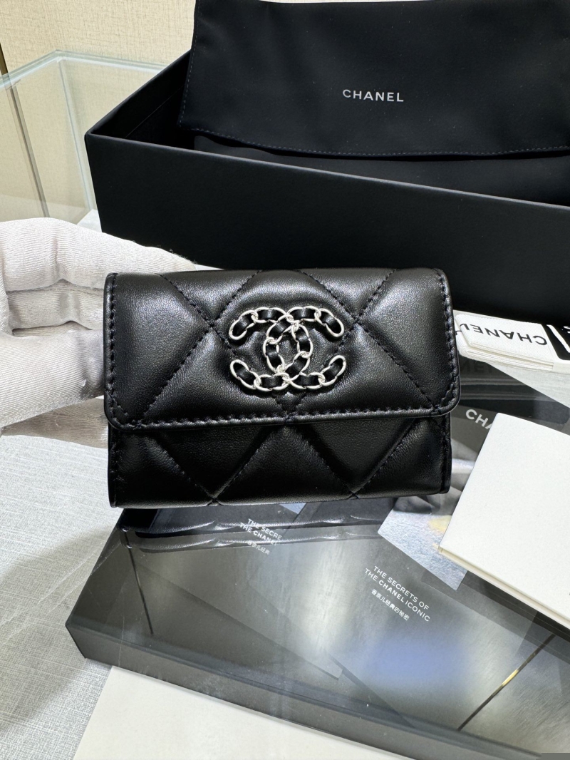 Ch*el wallets